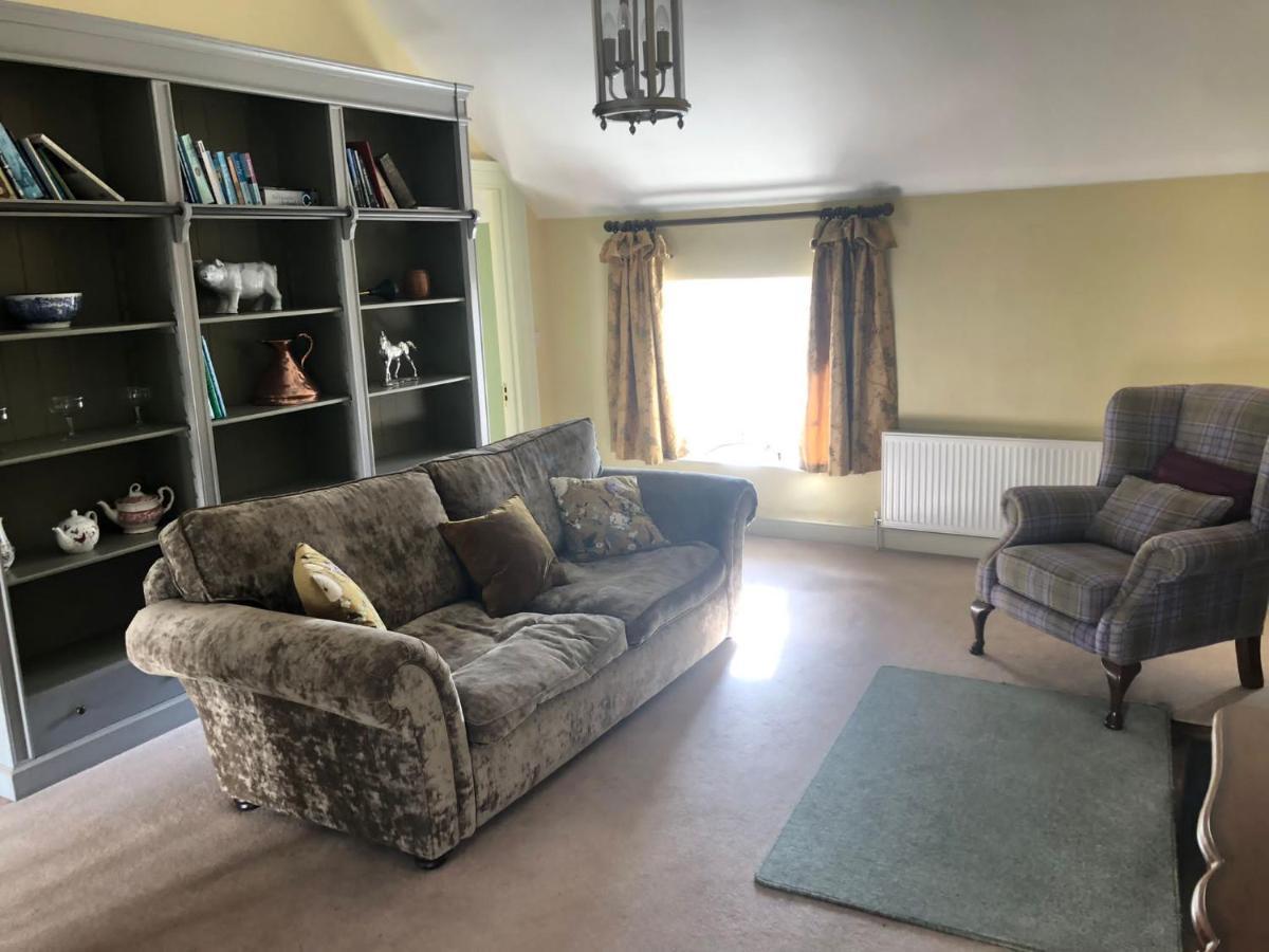 2 Bed Courtyard Apartment At Rockfield House Kells In Meath - Short Term Let Ngoại thất bức ảnh